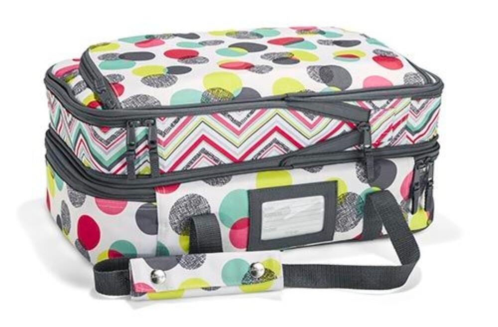 Thirty-One Insulated Perfect Party Set In Punch Bowl  Holds 2 -9x13 Casseroles